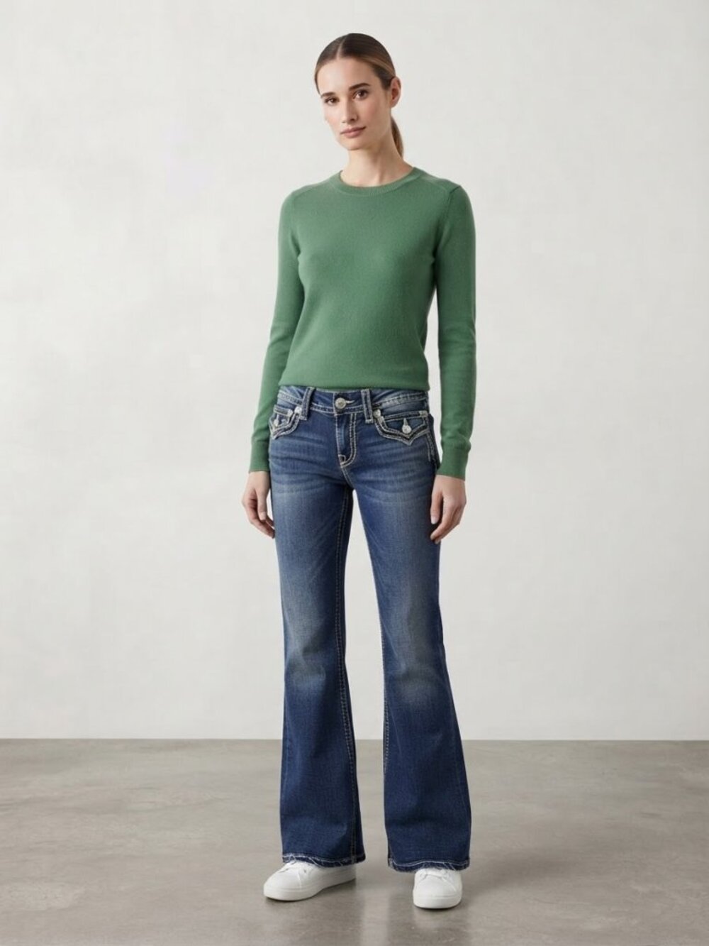 Almost Famous Women's Blue Denim Flare Jeans Size 11 Y2K Bootcut Flared Pockets
